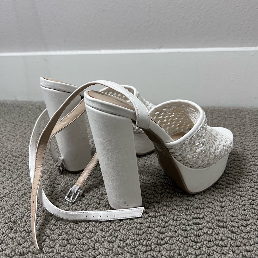 White Woven Platform Sandals - Picture 3 of 3